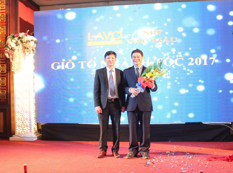 GIỖ TỔ NGÀNH TÓC - LAVO