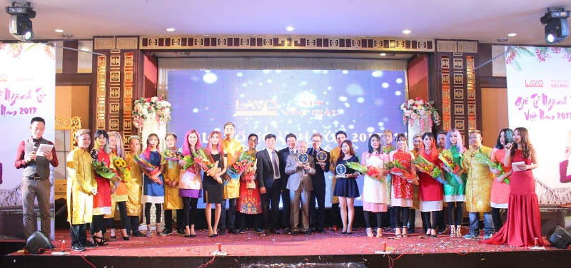 GIỖ TỔ NGÀNH TÓC - LAVO