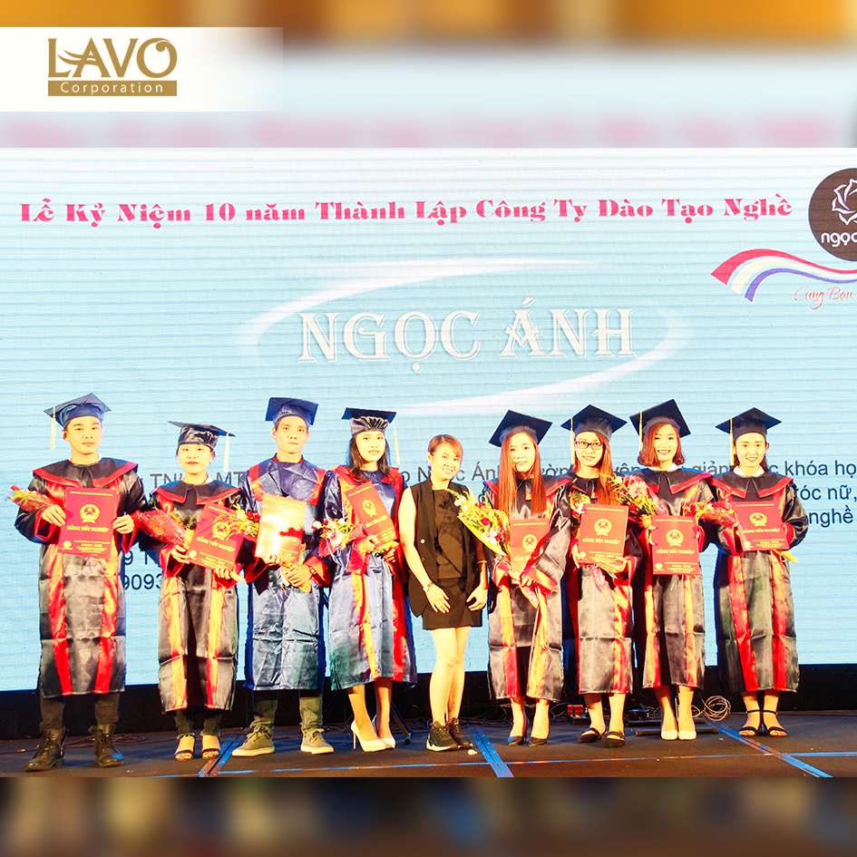 Với vai trò là nhà tài trợ, LAVO rất vui khi đồng hành cùng Trường Ngọc Ánh trong sự kiện đặc biệt này. Chúc mừng các học viên tốt nghiệp.