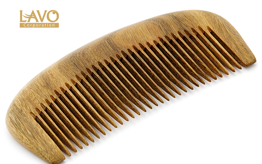 SỬ DỤNG LƯỢC GỖ HOẶC SỪNG, KHÔNG DÙNG NƯỚC QUÁ NÓNG