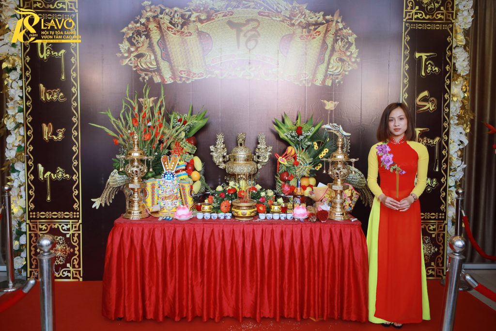 Lavo - Gio To Nganh Toc