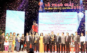 CTCP Lavo Hân Hạnh Tài Trợ Lễ Trao Giải Quả Bóng Vàng Năm 2015.