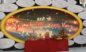 Hoành Tráng Và Xúc Động Với “Lễ Giỗ Tổ Ngành Tóc Việt Nam”