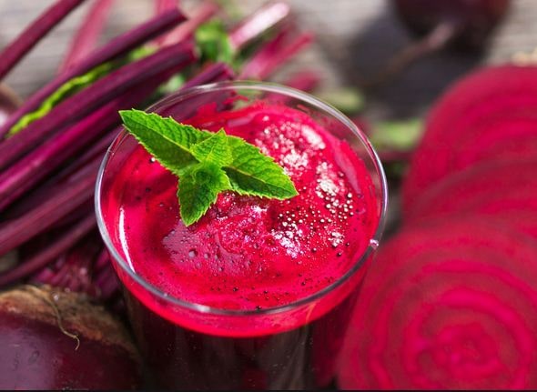 Nhuộm tóc với nước ép củ cải đường cho màu tóc ánh đỏ tự nhiên