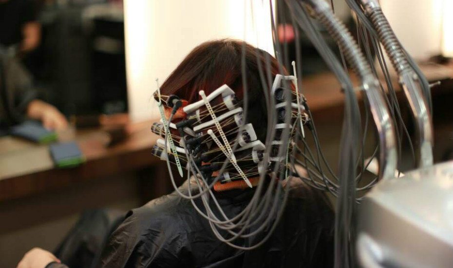 Thời gian lưu thuốc trên tóc là rất quan trọng vì vậy cần lưu ý kỹ