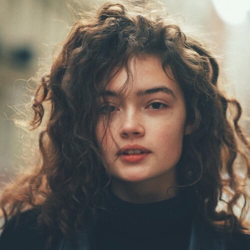 Tóc uốn gợn sóng chưa bao giờ hết độ hot