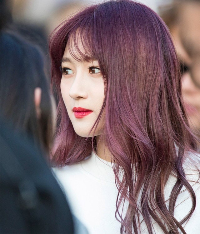 Nâu ánh tím lạ lẫm và hút mắt