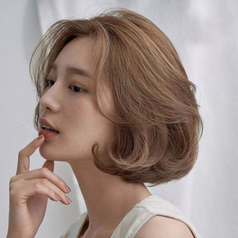 Nâu sáng cho làn da nàng thêm trắng