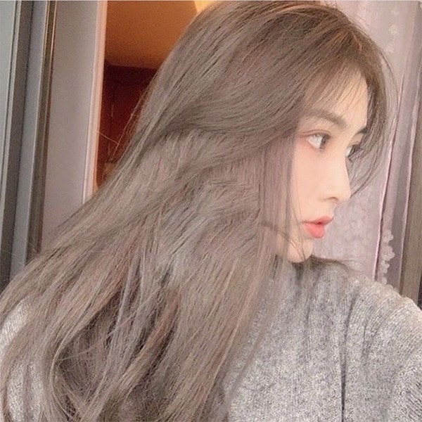 Tóc màu nâu sữa pha hồng có cần tẩy không ?