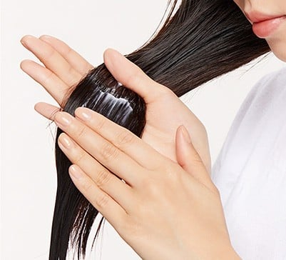 Dưỡng ẩm tóc có tác dụng gì? Dưỡng thế nào là đúng?