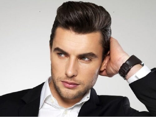 Sự khác biệt giữa wax và gel tạo kiểu tóc nam là gì?