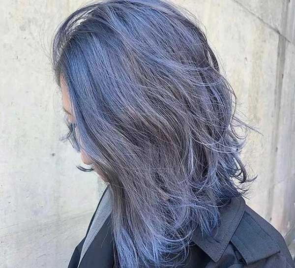 Chuyên gia hướng dẫn cách tự nhuộm tóc màu xanh xám khói đẹp