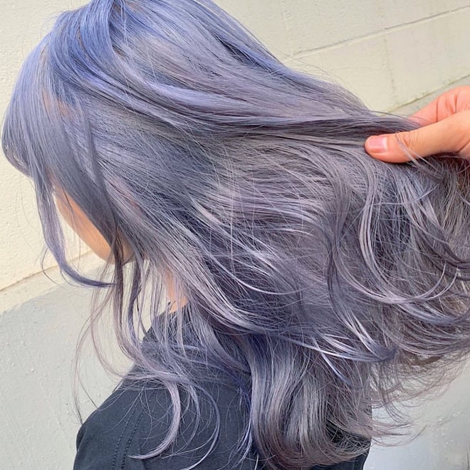 Chuyên gia hướng dẫn cách tự nhuộm tóc màu xám xanh biển tại nhà