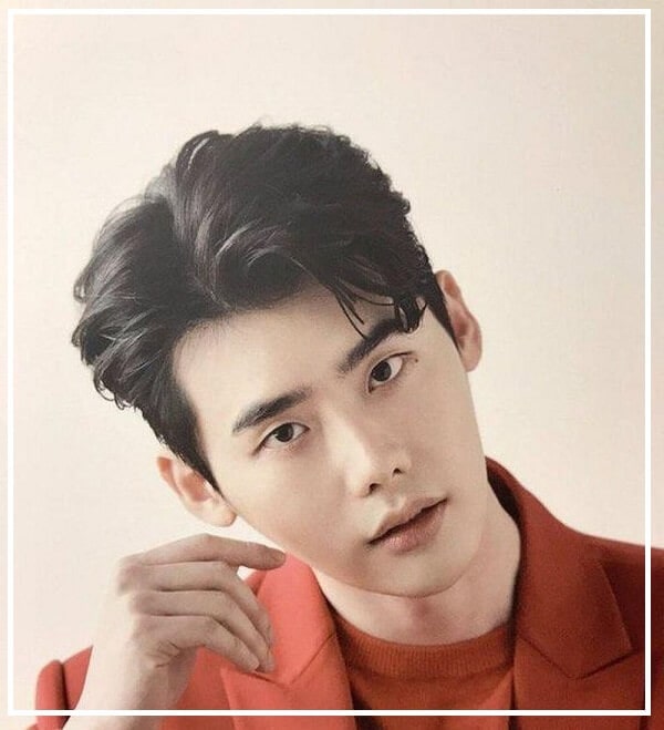 Lịch lãm và phong độ với kiểu uốn tóc 7/3