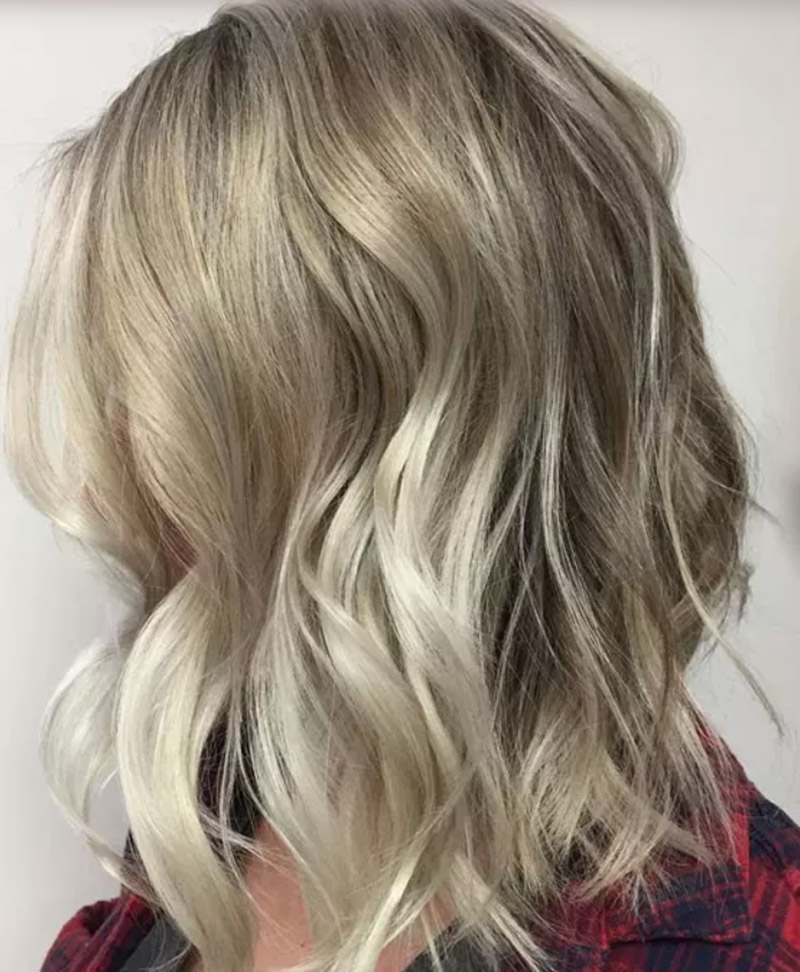 Một sự đột phá cực tây của vàng tro pastel