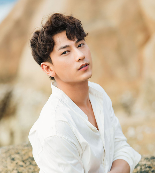 Kiểu tóc side-part được nhiều nghệ sĩ Việt săn đón